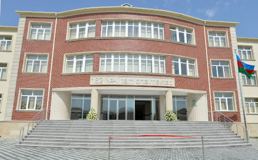 Direktor və direktor müavinləri üçün ixtisas istiqamətləri üzrə imtahan keçirilib