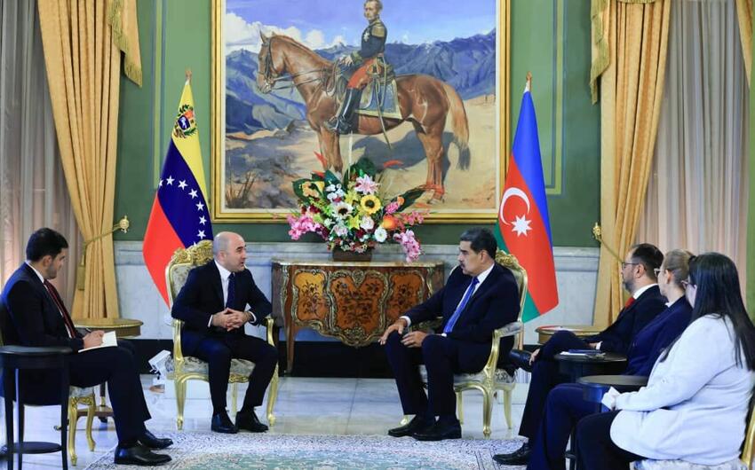 Azərbaycan səfiri etimadnaməsini Venesuela Prezidentinə təqdim etdi