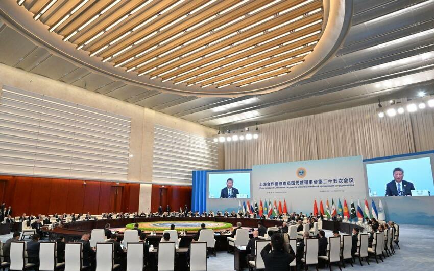 ŞƏT liderləri Tiencin bəyannaməsini qəbul etdilər