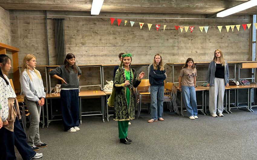 Azərbaycan milli rəqsləri İsveçrədə böyük maraqla qarşılandı -