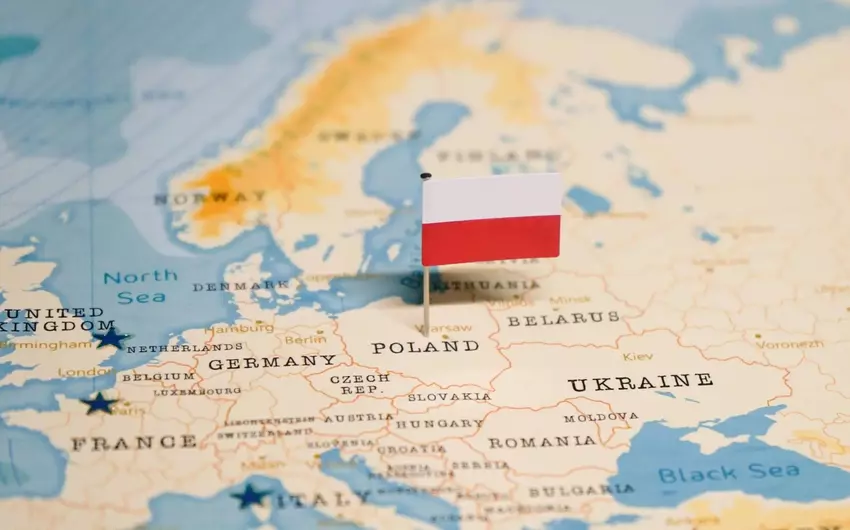 Polşa Belarus və Ukrayna ilə sərhədlərdə uçuşlara qadağa qoydu