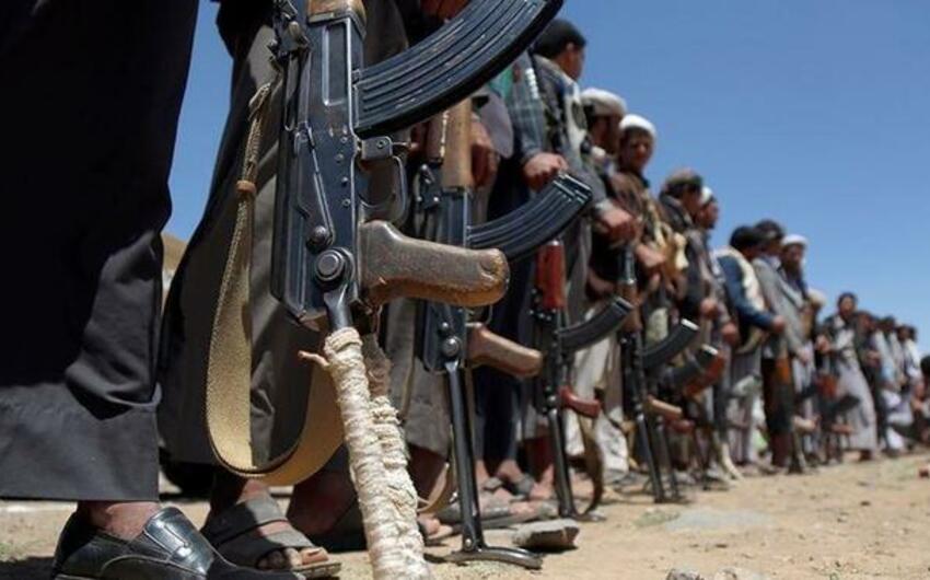 Husilər Təl-Əvivə ballistik raketlərlə hücum etdi