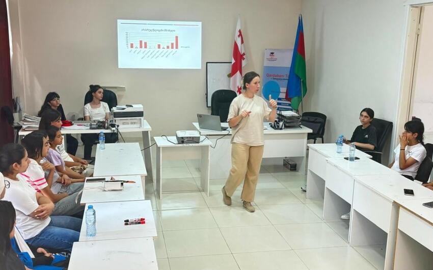 Qardabani Təhsil və İnteqrasiya Mərkəzində gənclər üçün yay təlimləri keçirildi