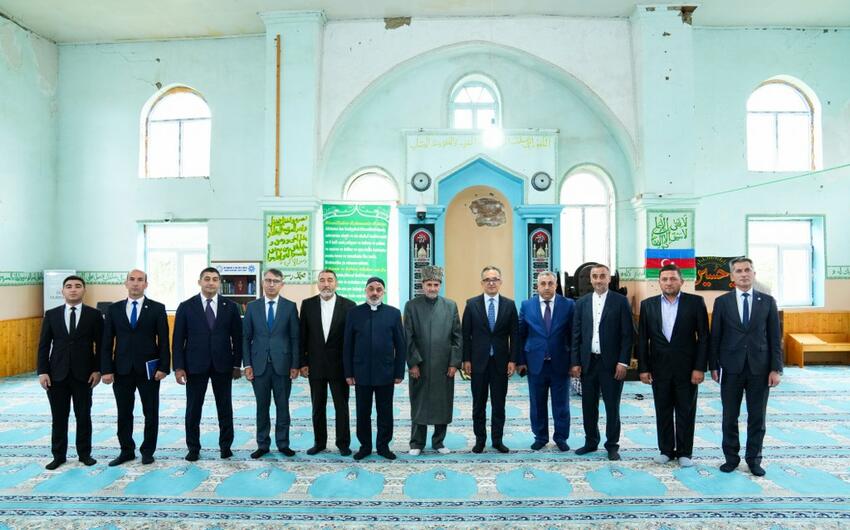 Komitə sədri Şabranda məscidlərin fəaliyyəti ilə tanış olub