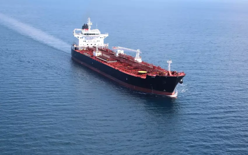 WSJ: Körfəz ölkələrinin neft hasilatının bərpası illər çəkə bilər