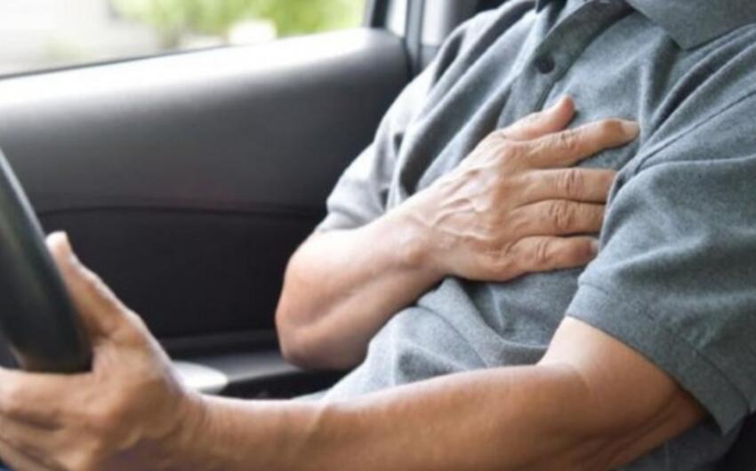 Biləsuvarda sürücü qəfildən ürək tutmasından öldü