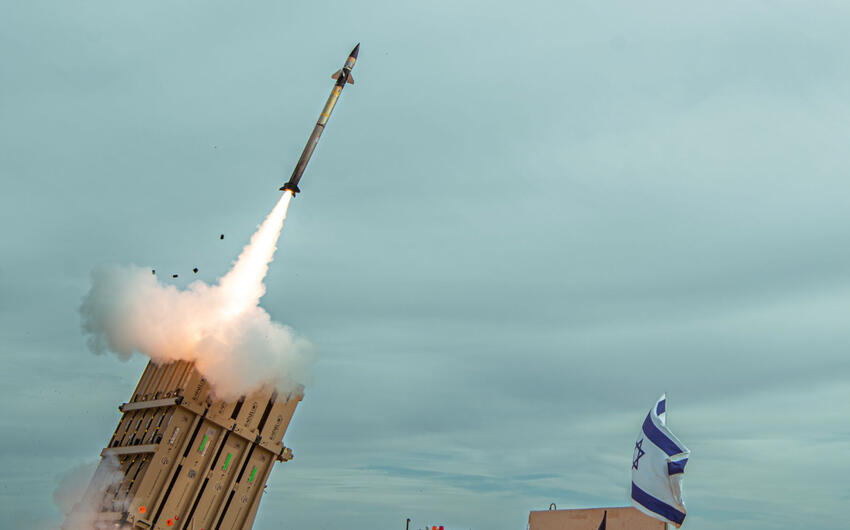 Husilərin PUA və silah anbarları məhv edildi