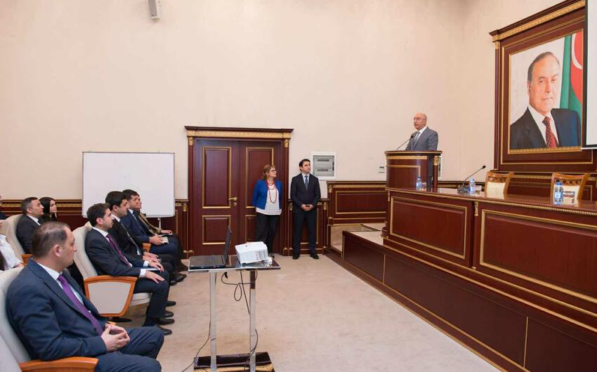 ADSEA-da “Keyfiyyəti idarəetmə: Müştəri məmnuniyyəti” üzrə təlim keçirildi