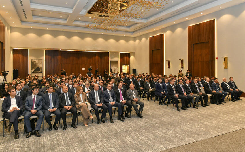 Azərbaycanda süni intellekt dəstəkli hüquqi platforma istifadəyə verildi