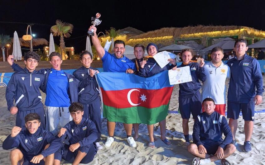 Azərbaycanın iki çimərlik güləşçisi dünya çempionu oldu