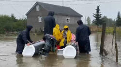 Subasma ilə əlaqədar 9 nəfər təxliyə edildi