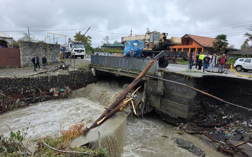 Gürcüstanda təbii fəlakət soydaşlarımıza ciddi ziyan vurub