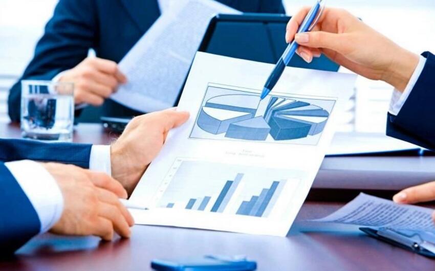 AYİB: Ötən il investisiyaların 74%-i birbaşa özəl sektor layihələrinə yönəldilib