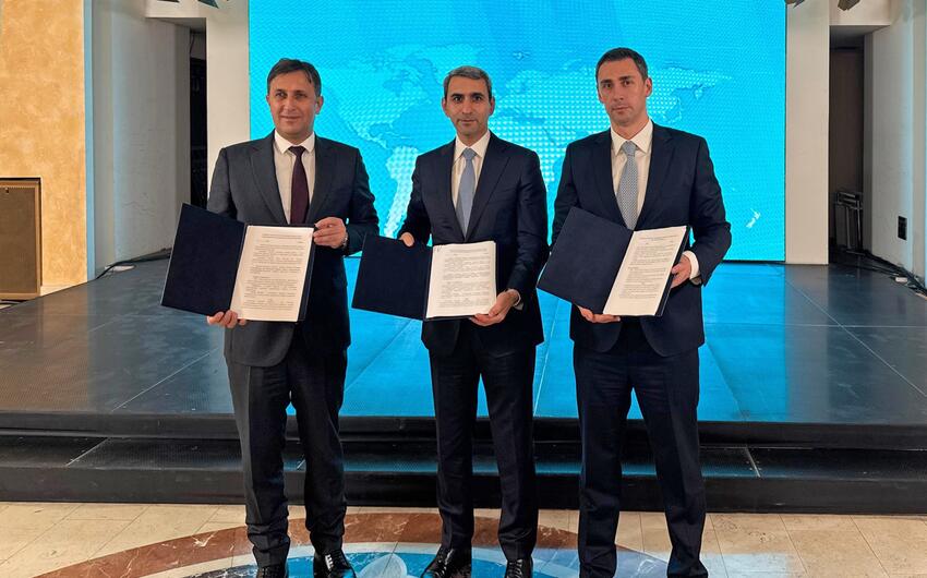 Bakı–Tbilisi–Qars dəmiryolu üzrə yükdaşımalarla bağlı Anlaşma Memorandumu imzalandı