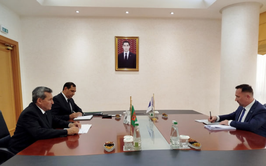 Aşqabadda Türkmənistanda gələcək AİB layihələri müzakirə olundu