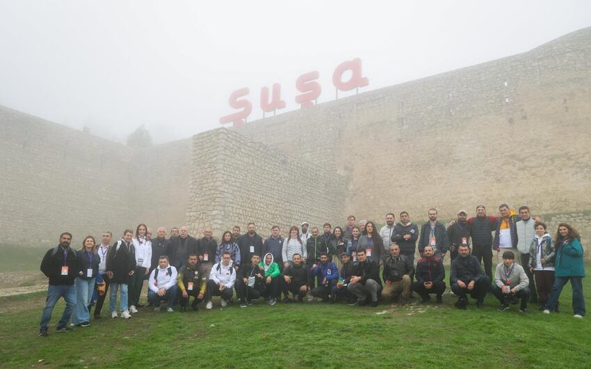 MDB ölkələrinin jurnalistləri Şuşa və Xankəndinə səfər ediblər -