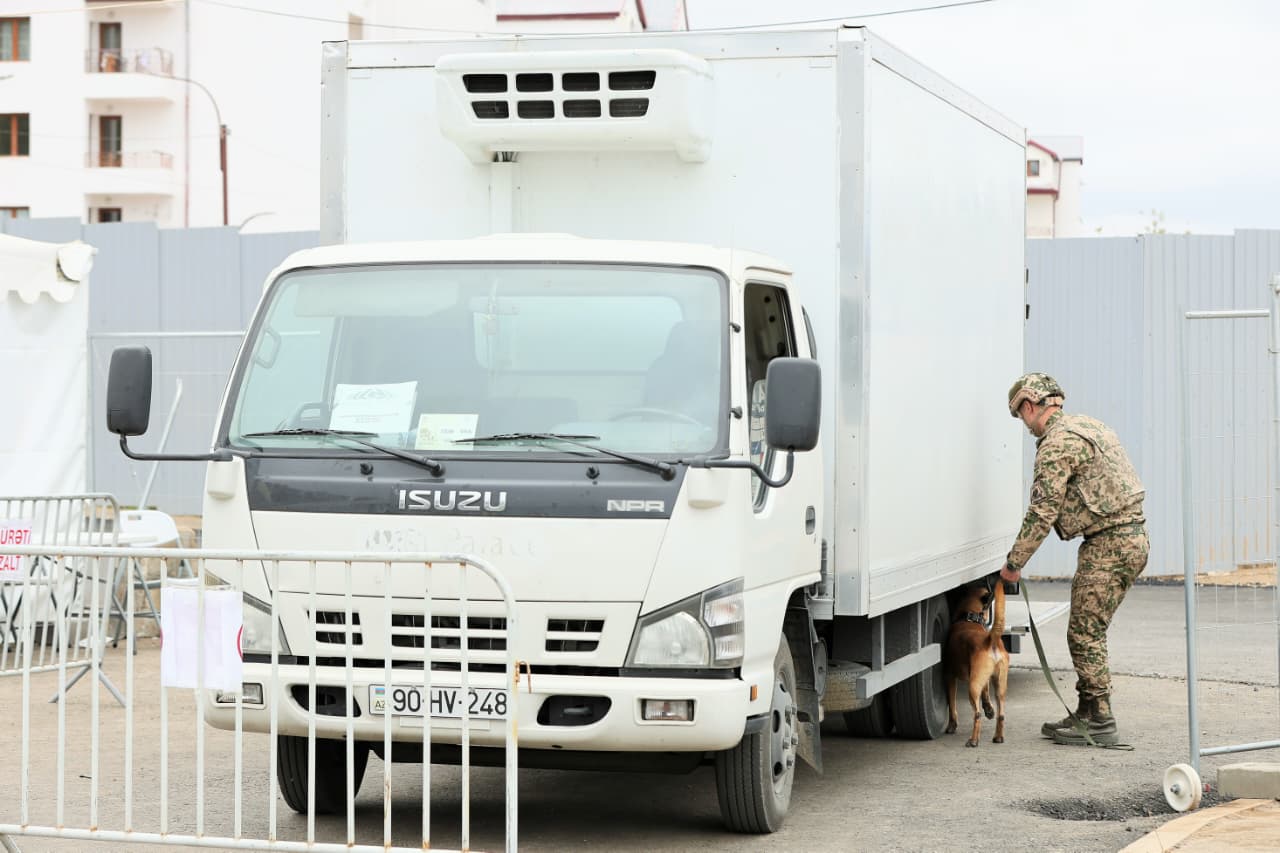 Xankəndidə polislər fasiləsiz xidməti davam etdirir - VİDEO