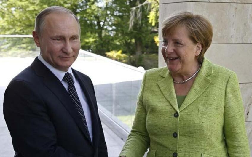 Merkelin Putinlə bağlı sözləri hiddət doğurdu