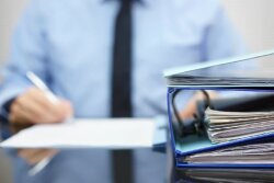 Ötən ay 200-dən çox şəxs ad dəyişdirib -