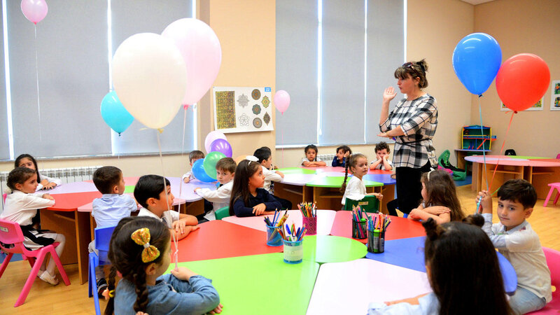 Ölkədə 115 min uşaq tərbiyə alır