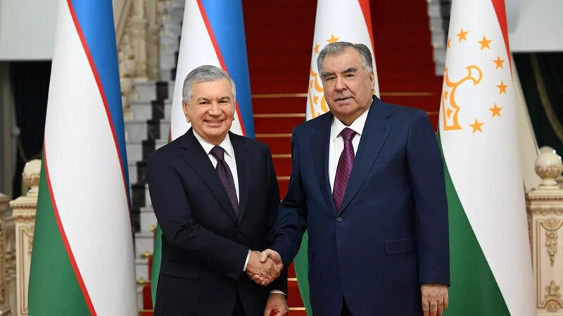 Özbəkistan və Tacikistan liderləri müttəfiqliyin dərinləşdirilməsini müzakirə etdi