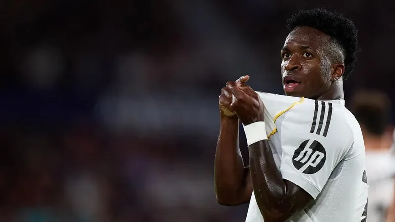 "Real Madrid"in futbolçusunun evi yandı