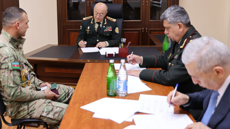 Kəmaləddin Heydərov Salyanda vətəndaşları qəbul edib