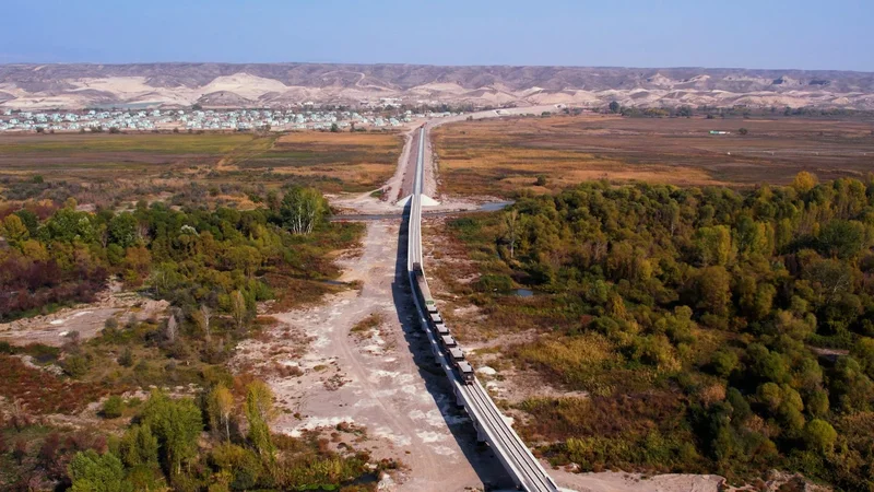 Horadiz-Ağbənd dəmir yolu xəttinin tikintisi 2028-ci ildə başa çatacaq