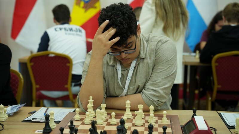 Azərbaycan millisi Serbiyaya uduzdu -