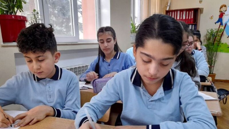 Şagirdlərin elektron yerdəyişməsi prosesinə start verilir