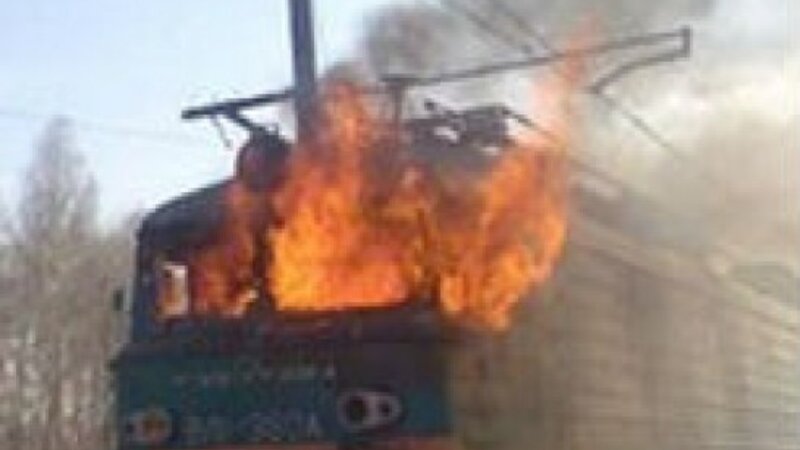 Samuxda teplovoz yandı