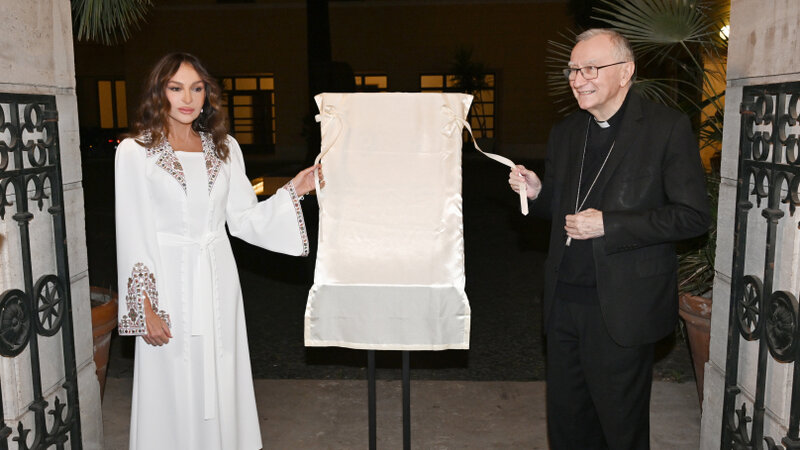 Mehriban Əliyeva Azərbaycanın Müqəddəs Taxt-Tacdakı səfirliyinin inzibati ofisinin açılışında iştirak etdi -