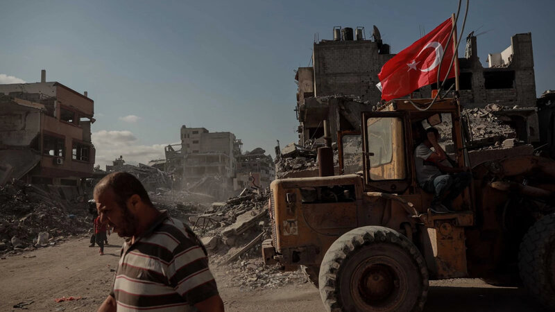 Türkiyə bayraqları ilə Qəzzaya girdilər –