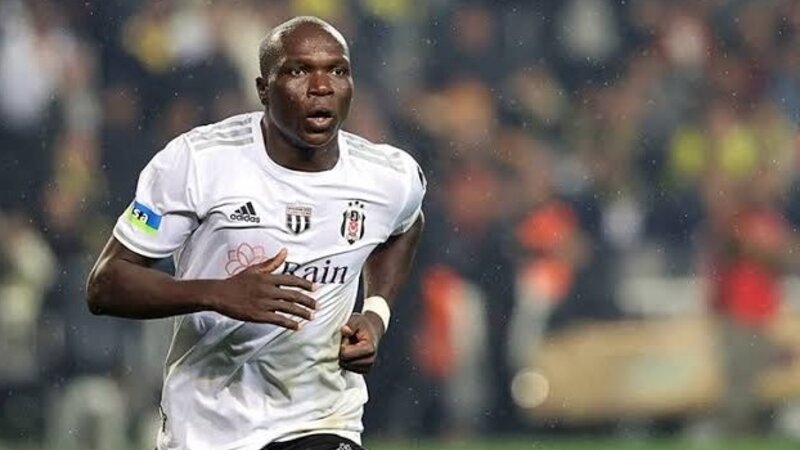 “Neftçi” Abubakarı transfer etdi -