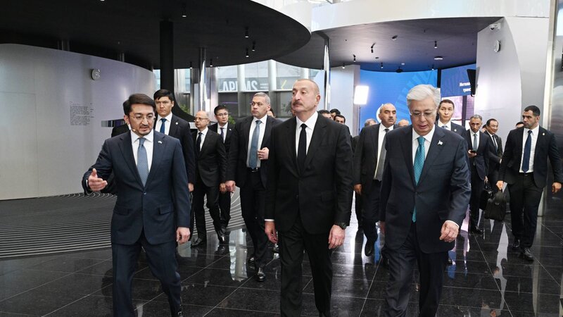 İlham Əliyev və Tokayev Astanada “Alem.ai” Beynəlxalq Süni İntellekt Mərkəzində olublar