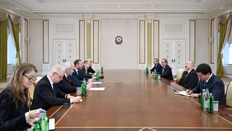 Prezident İlham Əliyev Estoniyanın xarici işlər nazirini qəbul etdi -