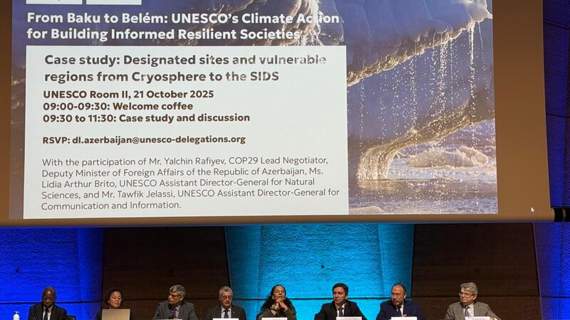 Yalçın Rəfiyev UNESCO-nun iqlim konfransında iştirak edib