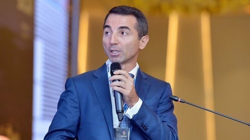 Adnan Əhmədzadəni hələ də qoruyanlar var -