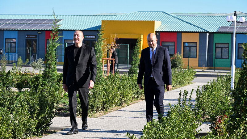 Prezident Zəngilanda iki yaşayış məskəninin açılışlarında iştirak etdi