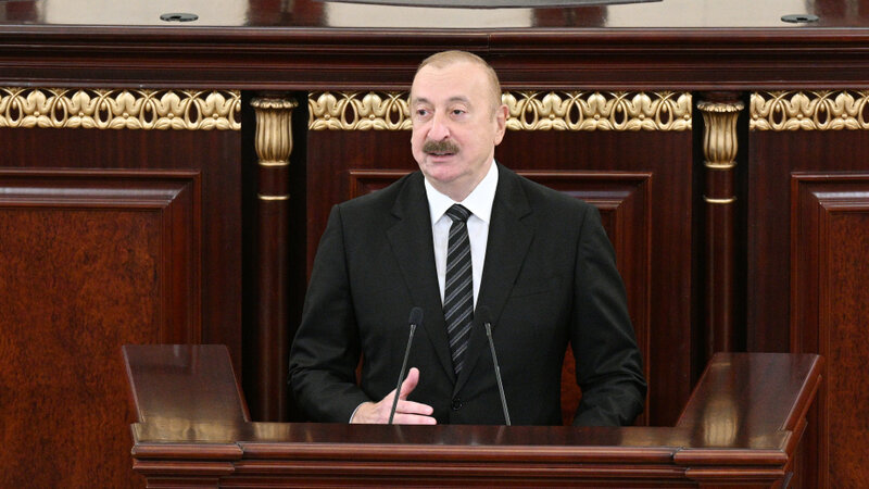 Prezident: Azərbaycan alimləri bundan sonra da ölkəmizin uğurlu inkişafına töhfə verəcəklər