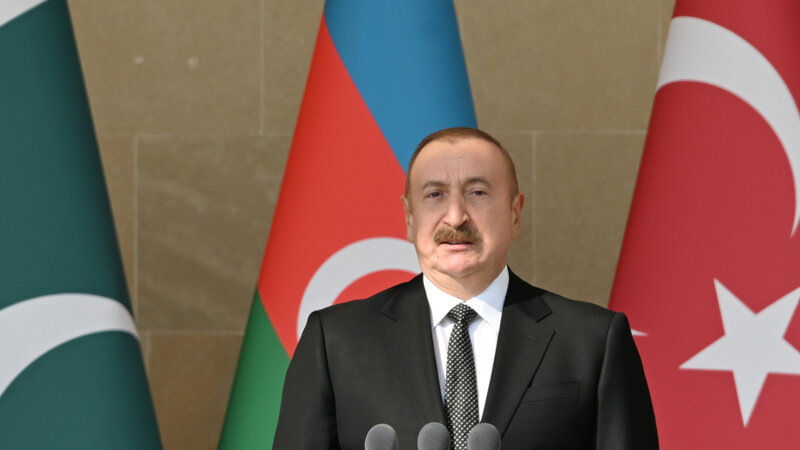 İlham Əliyev: Bu gün Qarabağ və Şərqi Zəngəzur dirçəlir