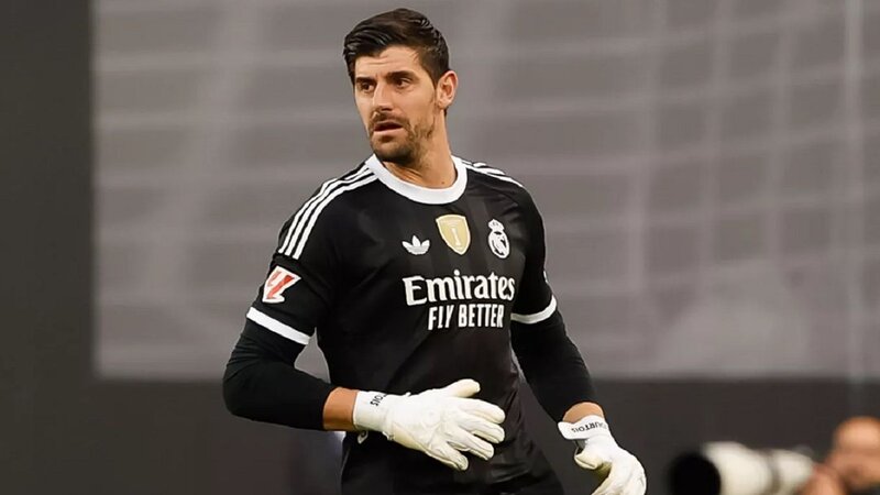 “Real Madrid”in qapıçısı sıradan çıxdı