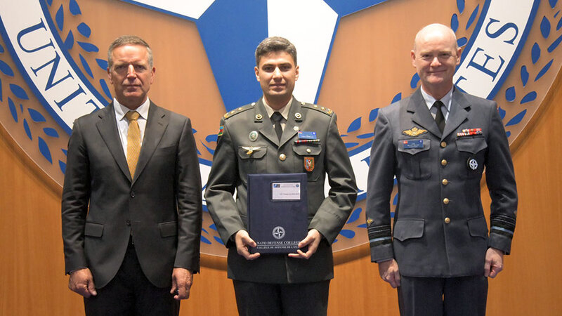 Hərbi qulluqçumuz NATO Regional Əməkdaşlıq kursunu müvəffəqiyyətlə bitirdi -