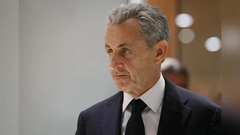 Məhkəmə Nikola Sarkozini bu şərtlə azadlığa buraxdı -