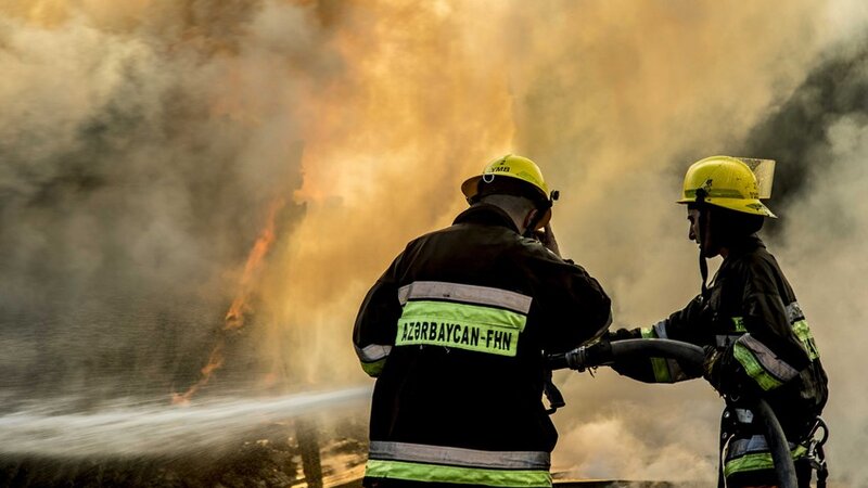 Bakıda mənzildə yanğın olub -