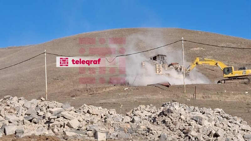 Laçının Qorçu qəsəbəsində söküntü işlərinə başlanılıb -