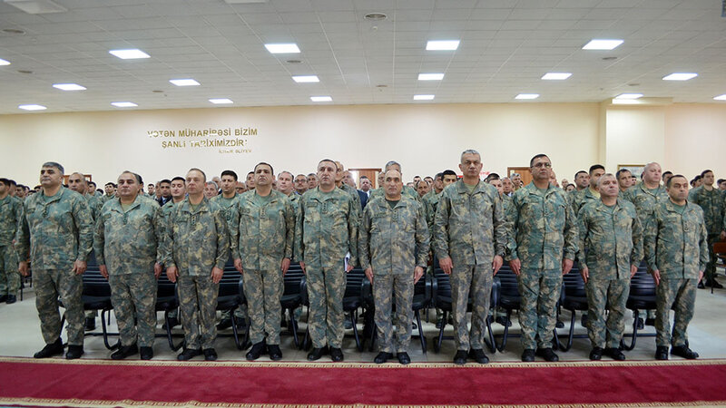 “Ehtiyat zabit hazırlığı kursu”nun növbəti buraxılış mərasimi keçirilib
