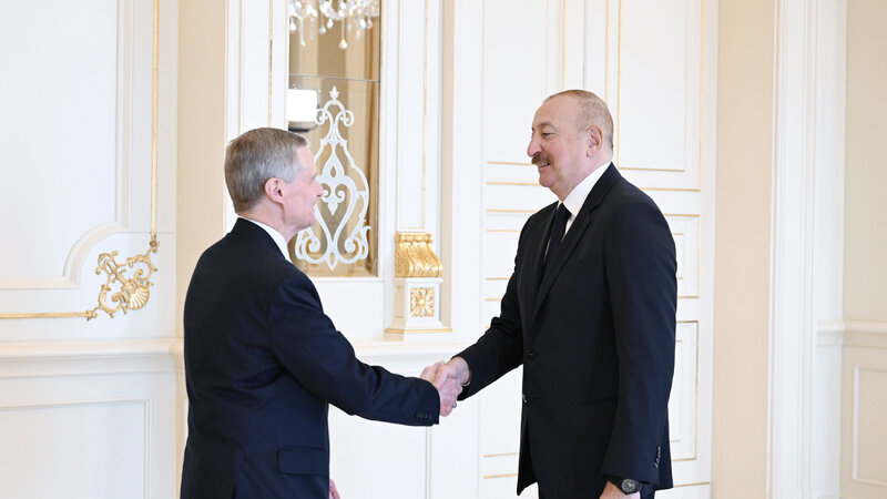 İlham Əliyev ABŞ-nin İsa Məsihin Sonuncu Gün Müqəddəsləri Kilsəsinin nümayəndə heyətini qəbul edib