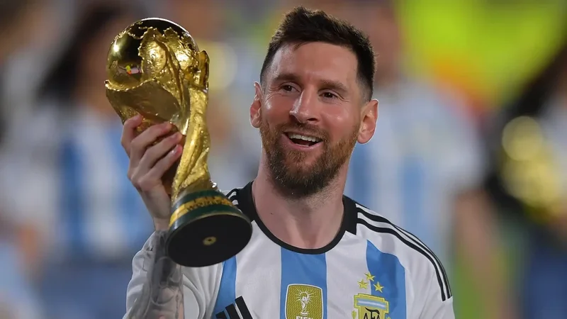 Messi seçim etdi: Dünya çempionluğu “Qızıl top”dan vacibdir