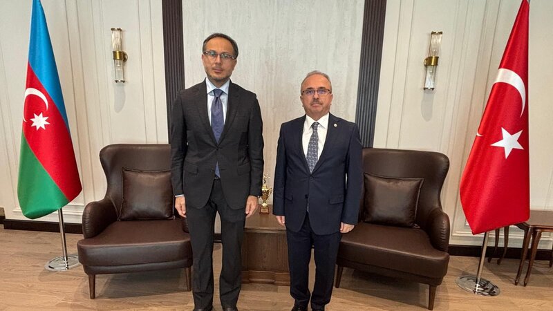 Ramil Həsən Türkiyə səfiri ilə görüşdü